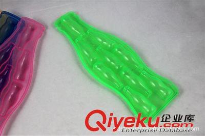 廠家直銷PP透明汽水瓶冰格 | 鴻盛塑料制品，品質生活的實用之選